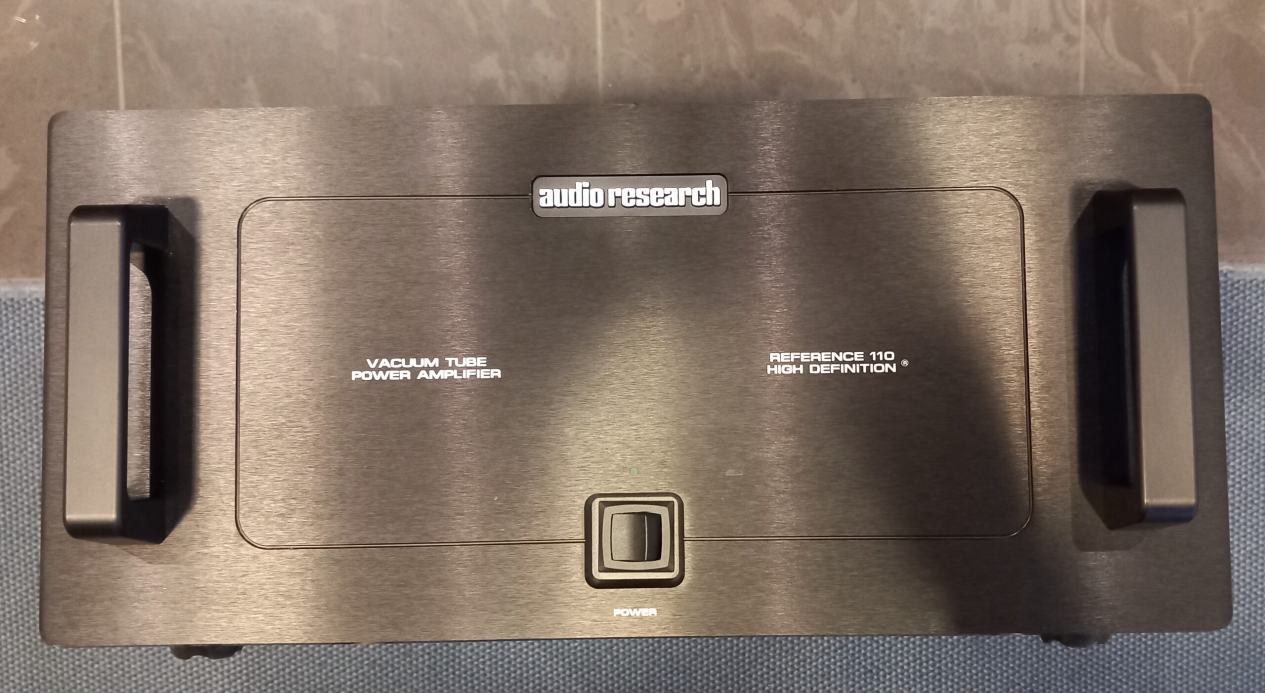 Audio Research reference 110 power amplifier - Audio Design Racks